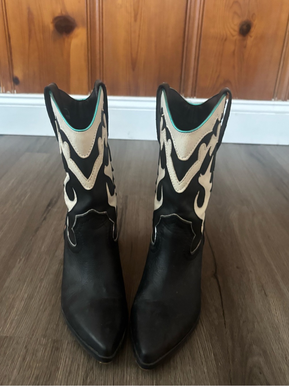 Dolce vita Landon western boot